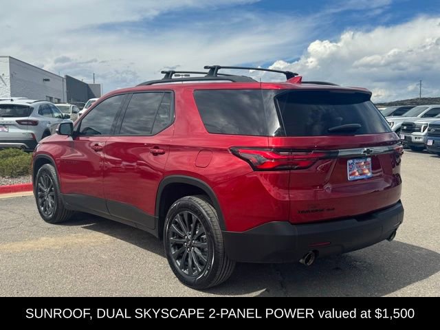 Used 2023 Chevrolet Traverse RS image 3