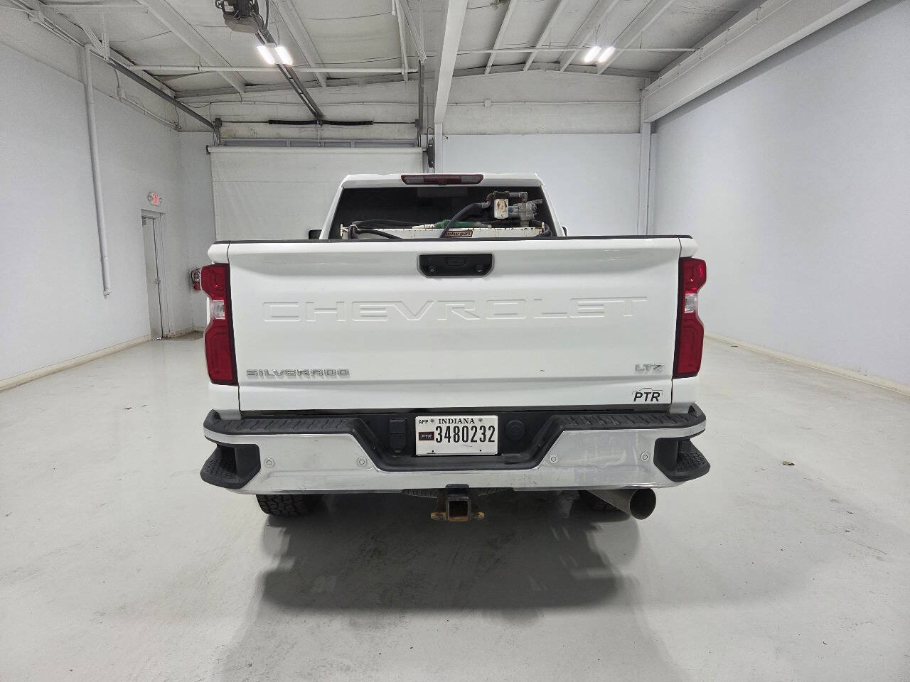 Used 2023 Chevrolet Silverado 2500 LTZ w/ LTZ Convenience Package AWD/4WD image 8