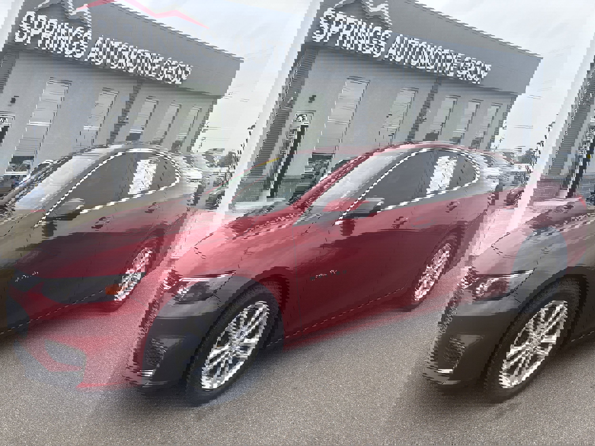 Used 2017 Chevrolet Malibu LT w/ Driver Confidence Package image 1