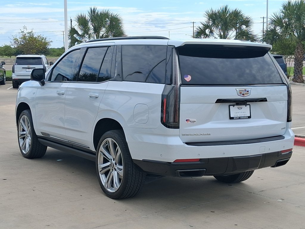 Used 2026 Cadillac Escalade Sport w/ Touring Package AWD/4WD image 4