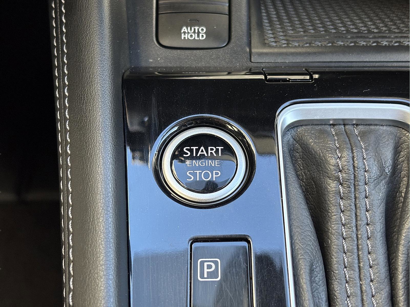 Used 2023 Nissan Kicks SR w/ SR Premium Package image 18