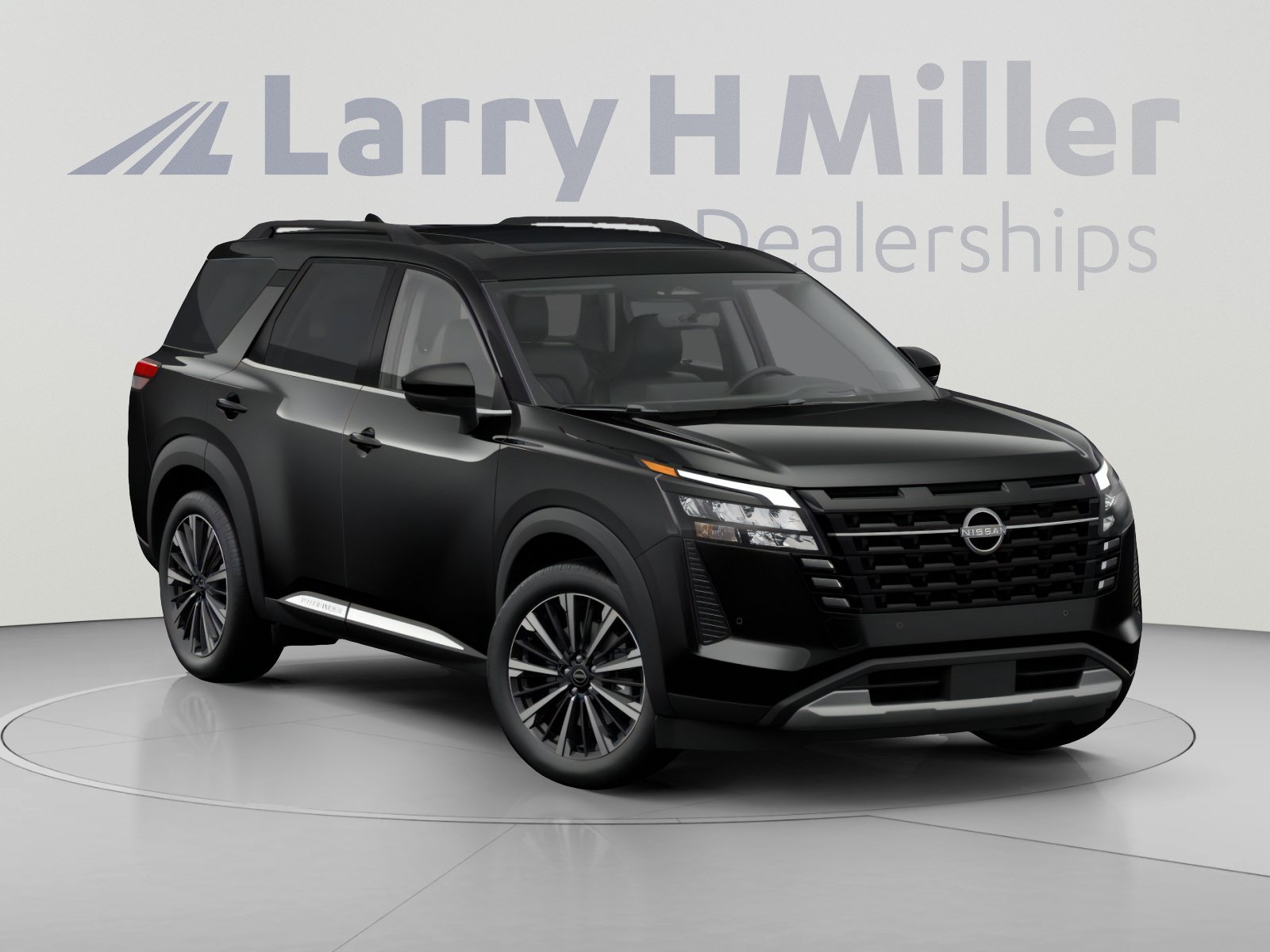 New 2026 Nissan Pathfinder Platinum FWD image 3