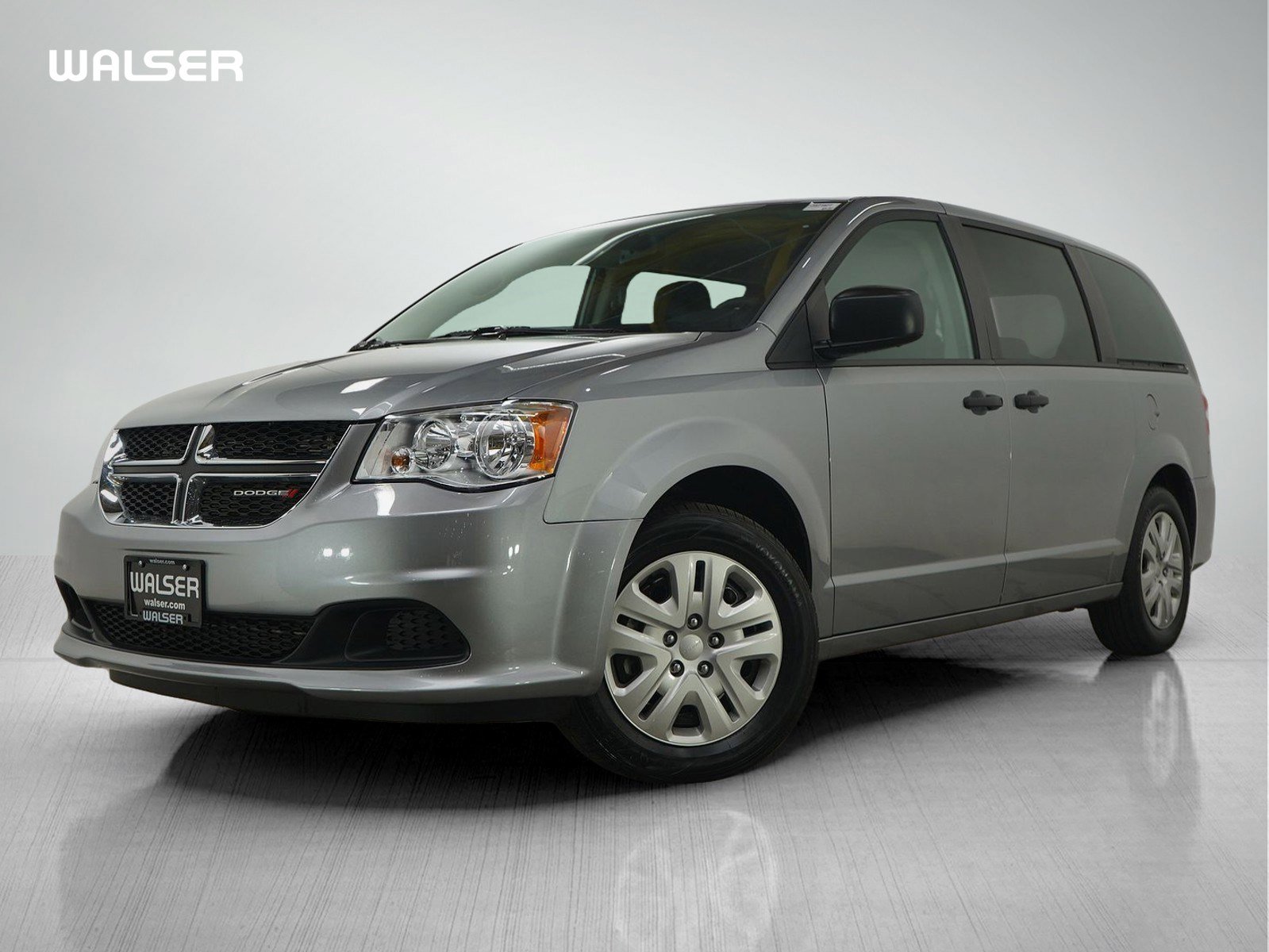 Used 2019 Dodge Grand Caravan SE w/ UConnect Hands-Free Group