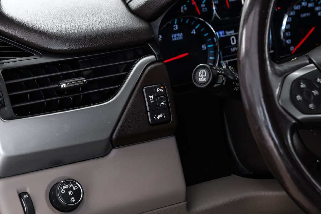Used 2018 Chevrolet Tahoe Premier RWD image 27