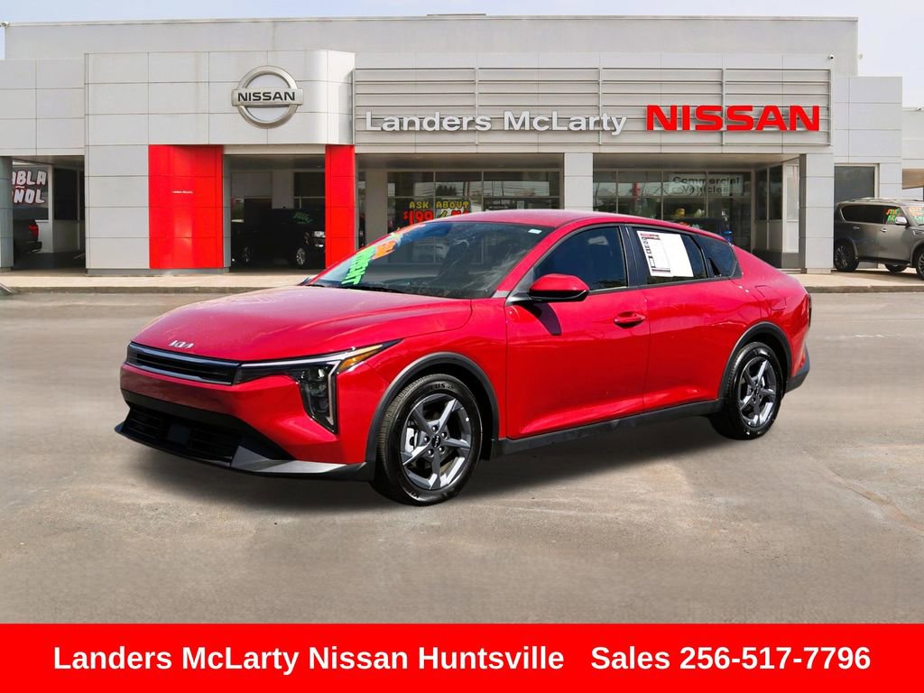 Used 2025 Kia K4 LXS image 9