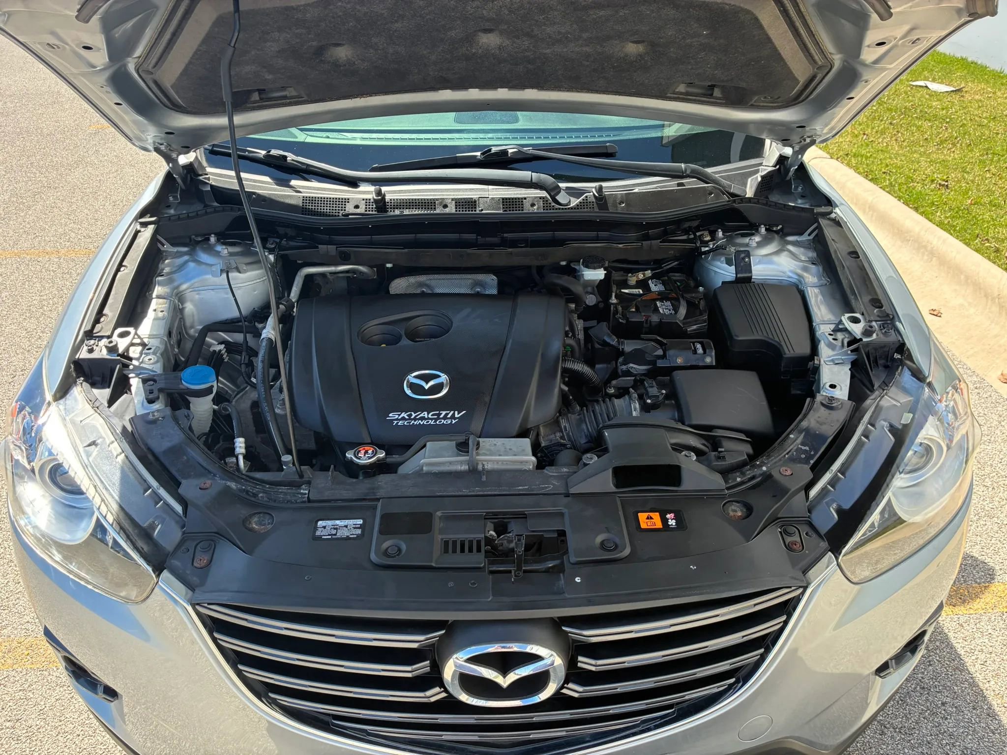 Used 2016 MAZDA CX-5 Touring image 25