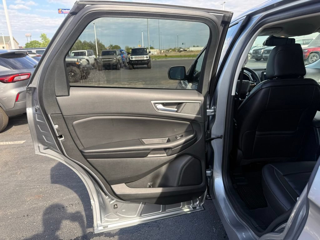 Certified 2023 Ford Edge SEL w/ Convenience Package AWD/4WD image 36