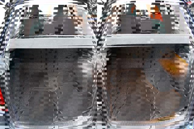 Used 2014 Volkswagen Golf 2.5L image 16