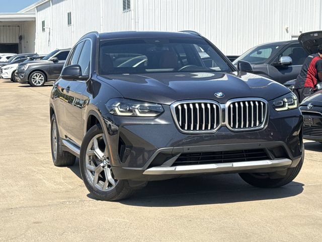 Used 2020 BMW X2 xDrive28i w/ Convenience Package AWD/4WD image 2