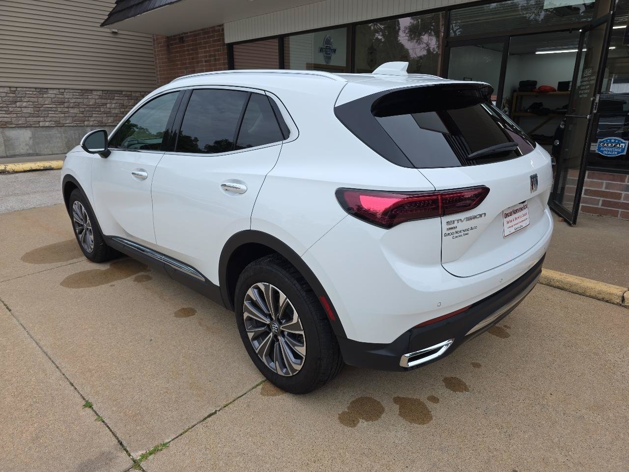 Used 2024 Buick Envision Preferred AWD/4WD image 4