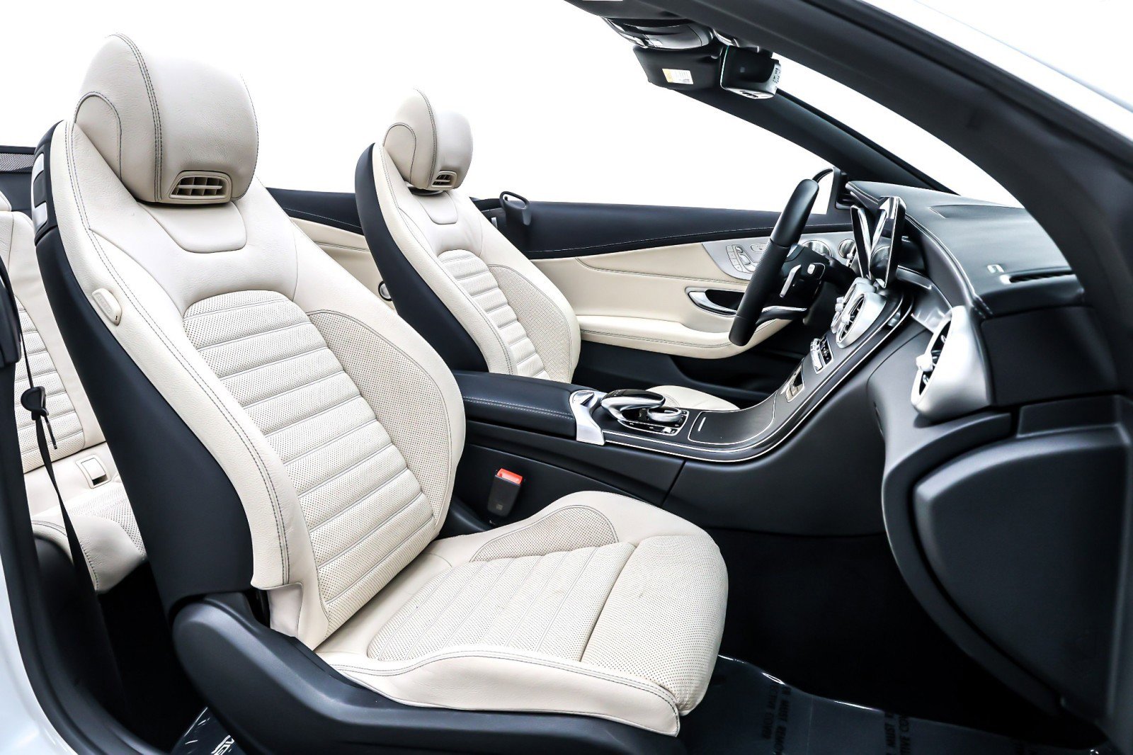 Used 2023 Mercedes-Benz C 300 Cabriolet image 8