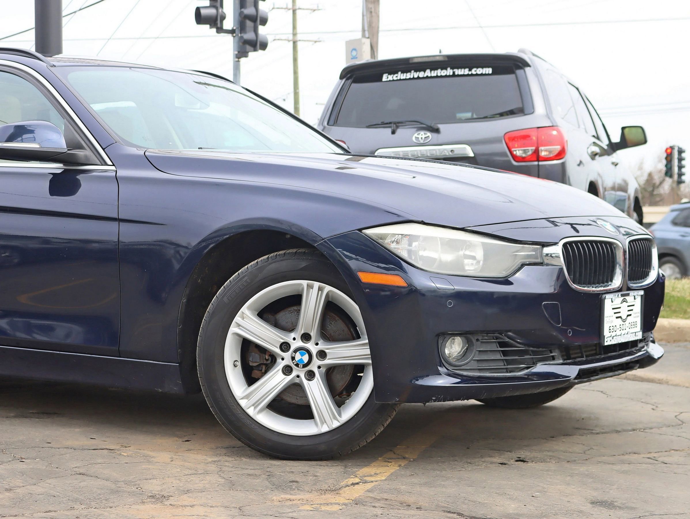 Used 2015 BMW 328i xDrive Wagon AWD/4WD image 3