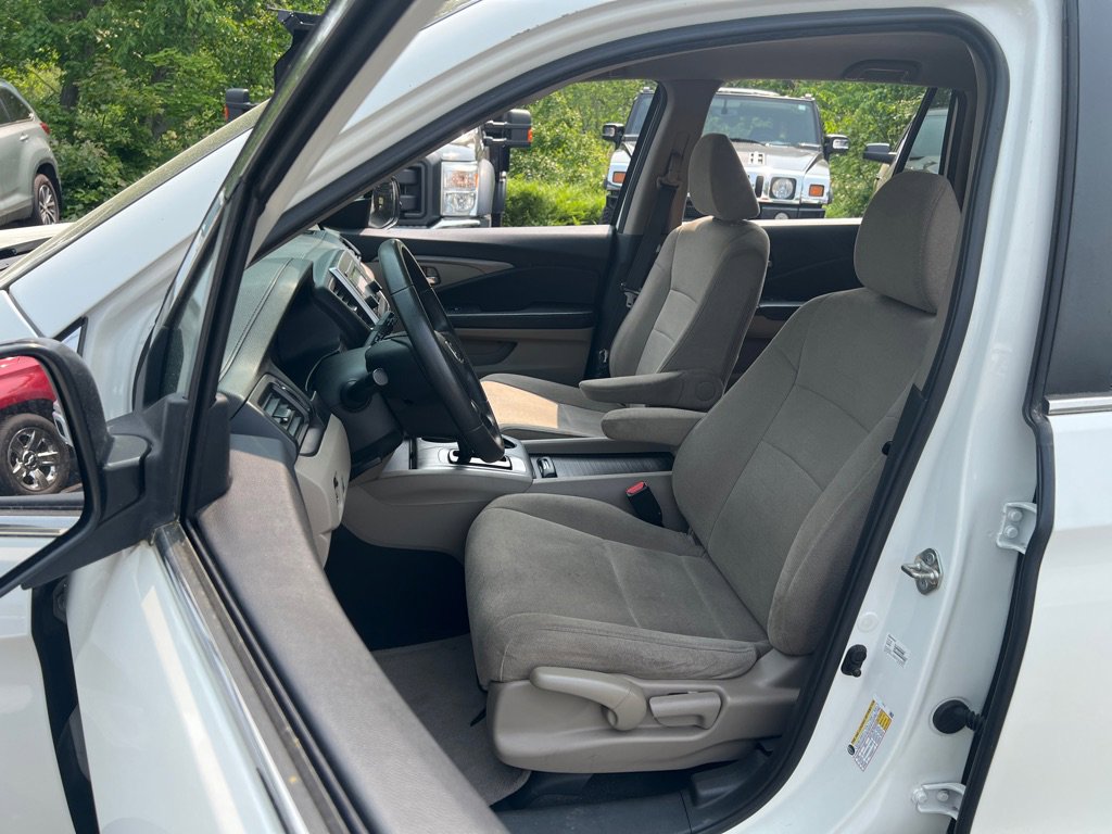 Used 2019 Honda Pilot LX image 14