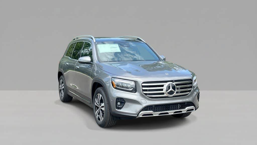 New 2026 Mercedes-Benz GLB 250 4MATIC image 2