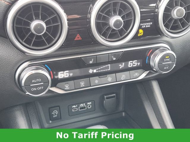 Used 2025 Nissan Sentra SR FWD image 19