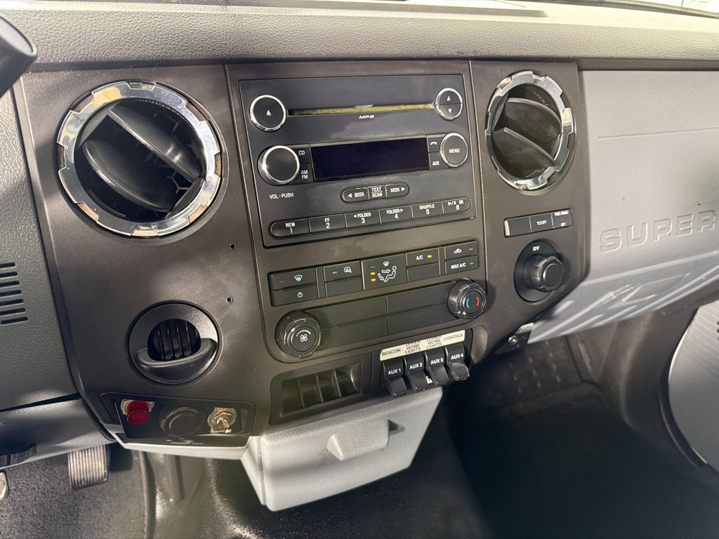 Used 2015 Ford F450 XL w/ Power Equipment Group RWD image 16