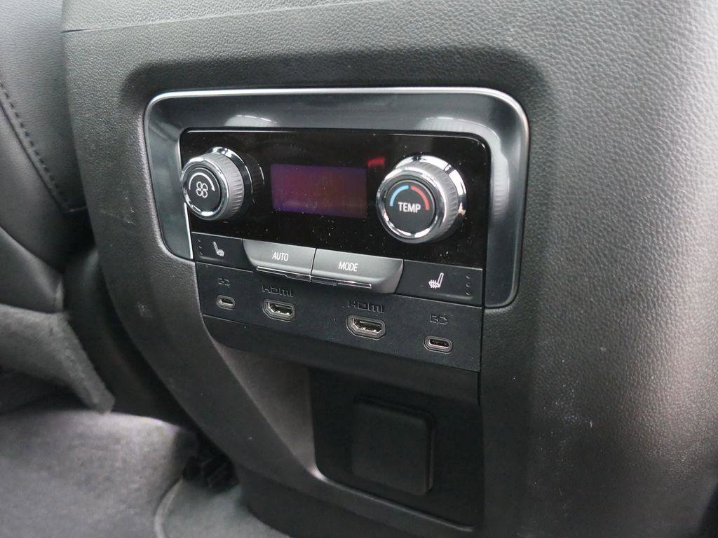 New 2026 Chevrolet Tahoe High Country image 15