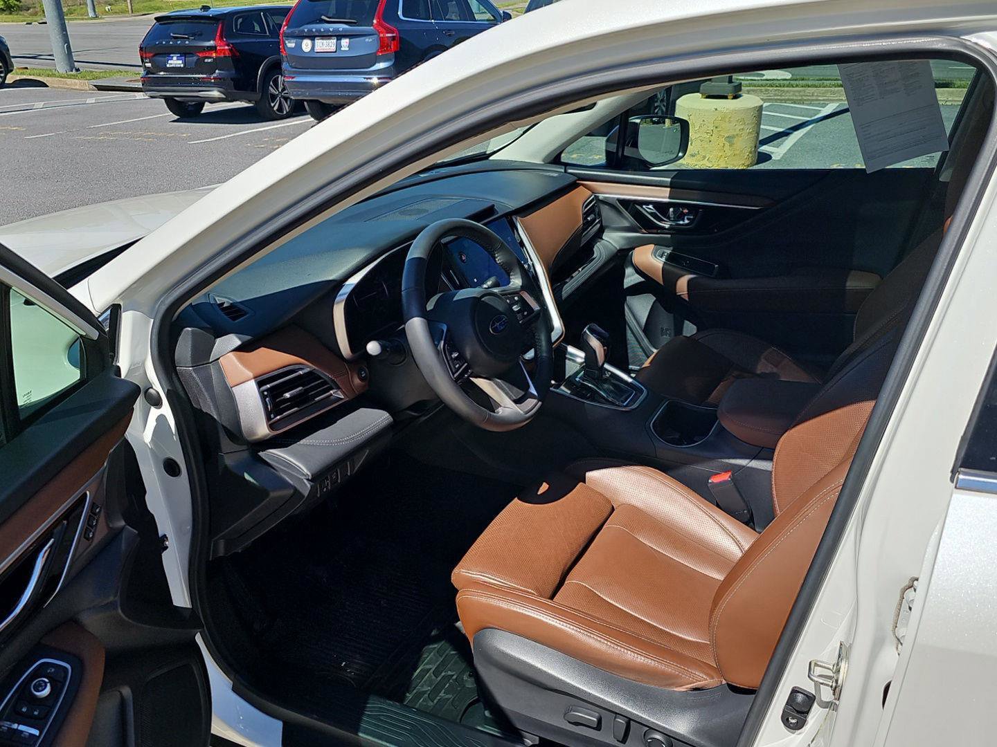 Used 2020 Subaru Outback Touring w/ Popular Package #2 AWD/4WD image 7