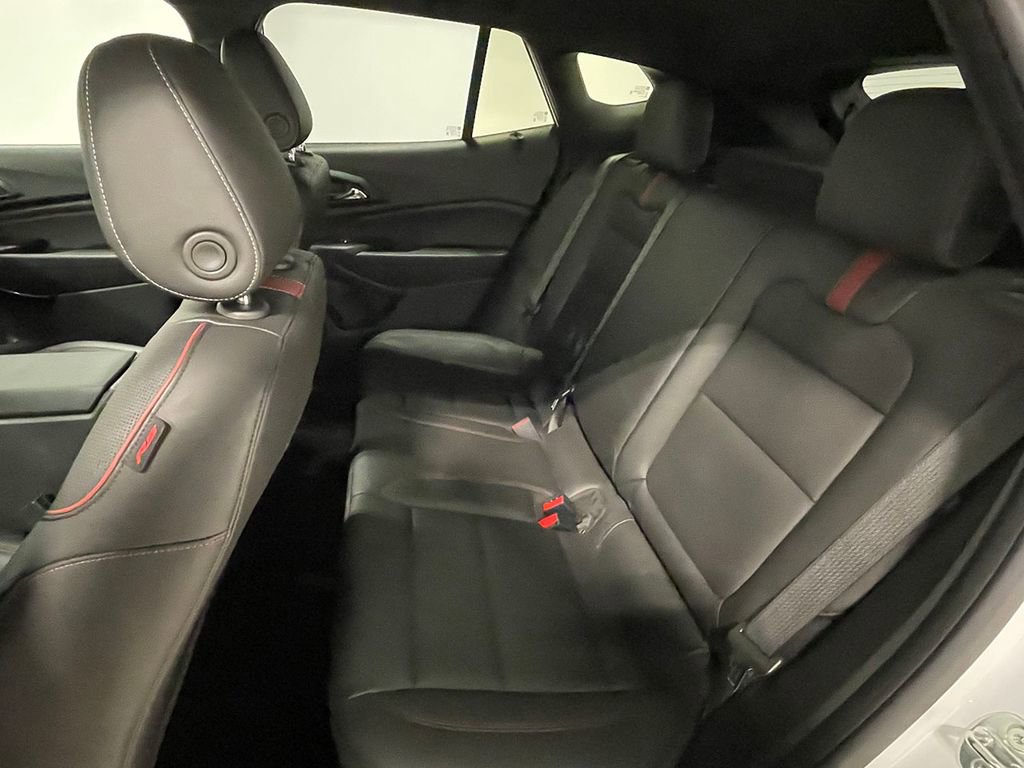 Used 2024 Chevrolet Trax RS w/ Driver Confidence Package image 22