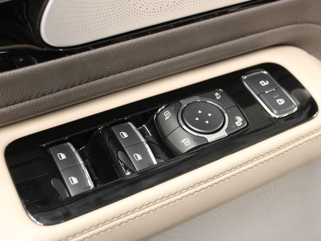 Used 2022 Lincoln Aviator Reserve w/ Equipment Group 201A AWD/4WD image 69