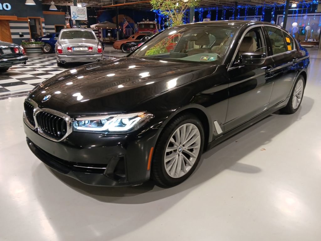 Certified 2023 BMW 530i xDrive w/ Convenience Package AWD/4WD image 8