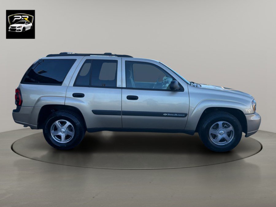 Used 2004 Chevrolet TrailBlazer LS w/ LS Preferred Equipment Group RWD image 6