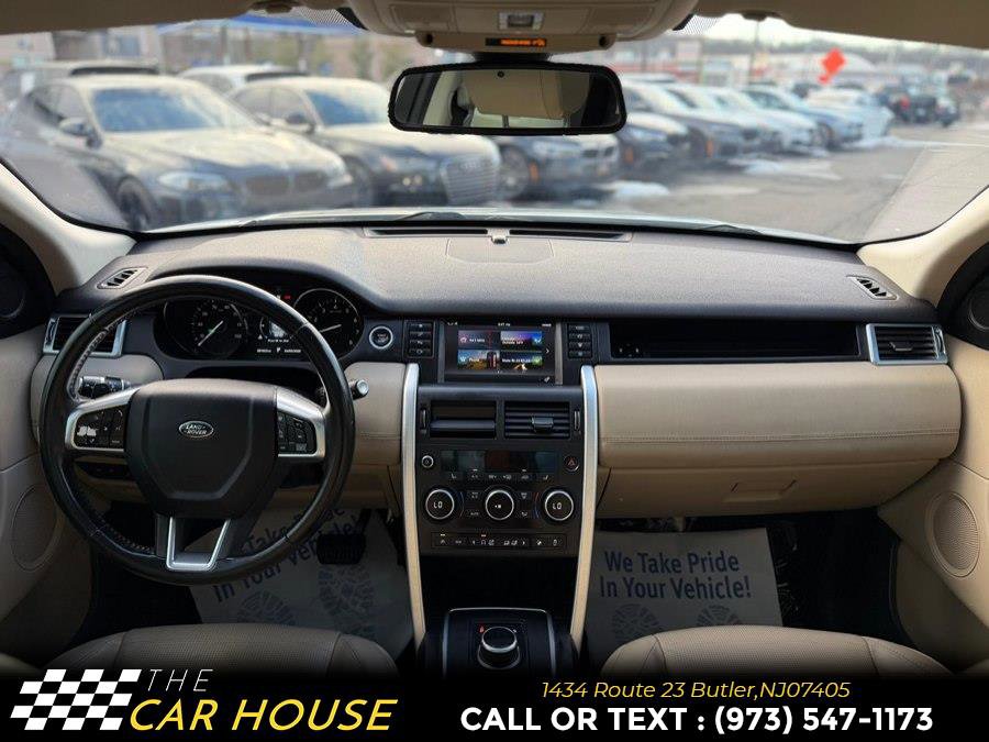 Used 2017 Land Rover Discovery Sport HSE image 22