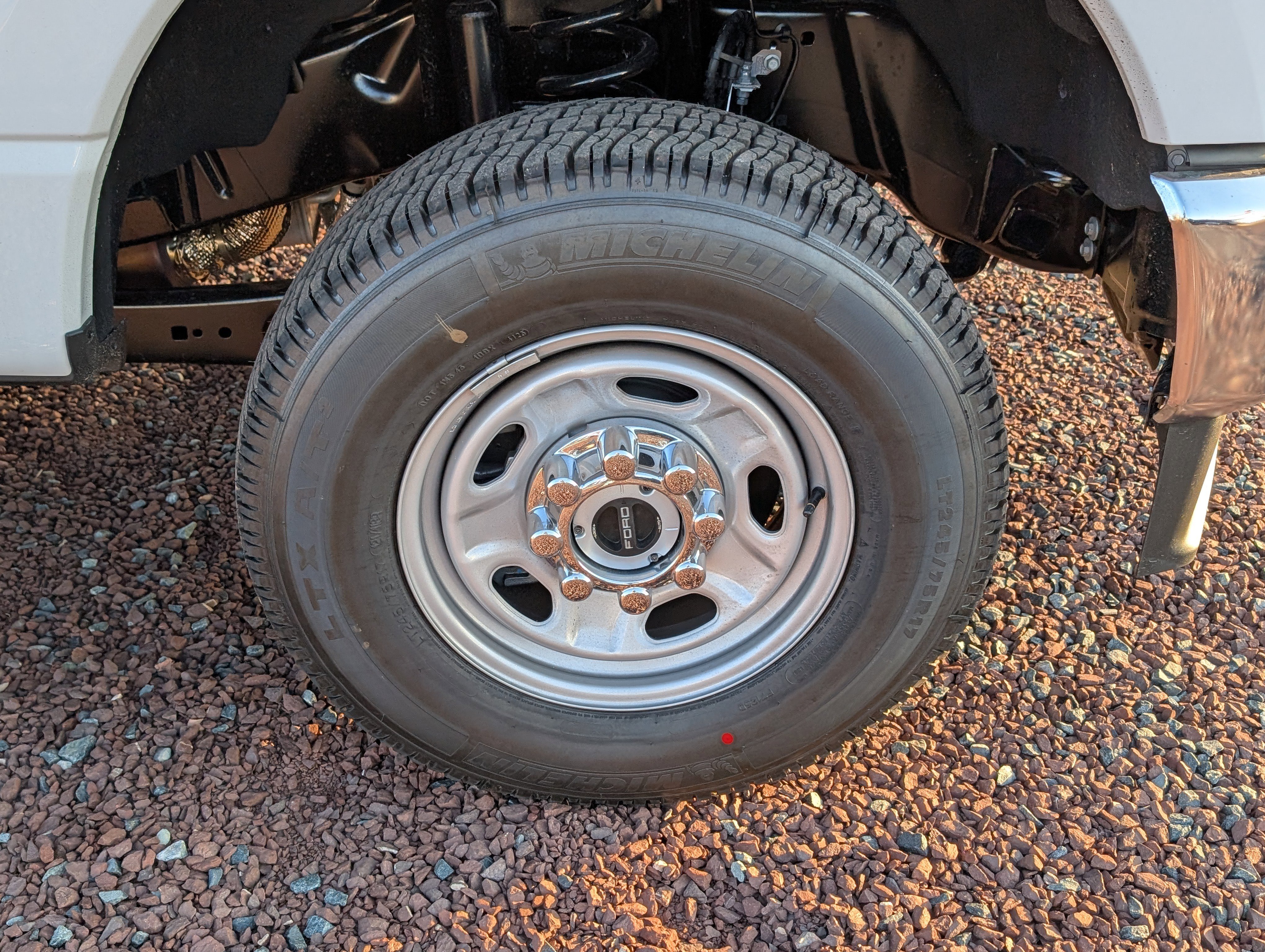 New 2026 Ford F250 XL w/ XL Chrome Package image 5