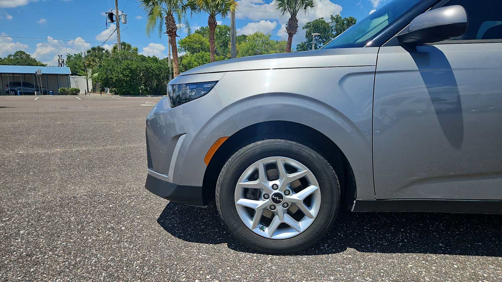 Used 2023 Kia Soul LX w/ Option Group 015 FWD image 18
