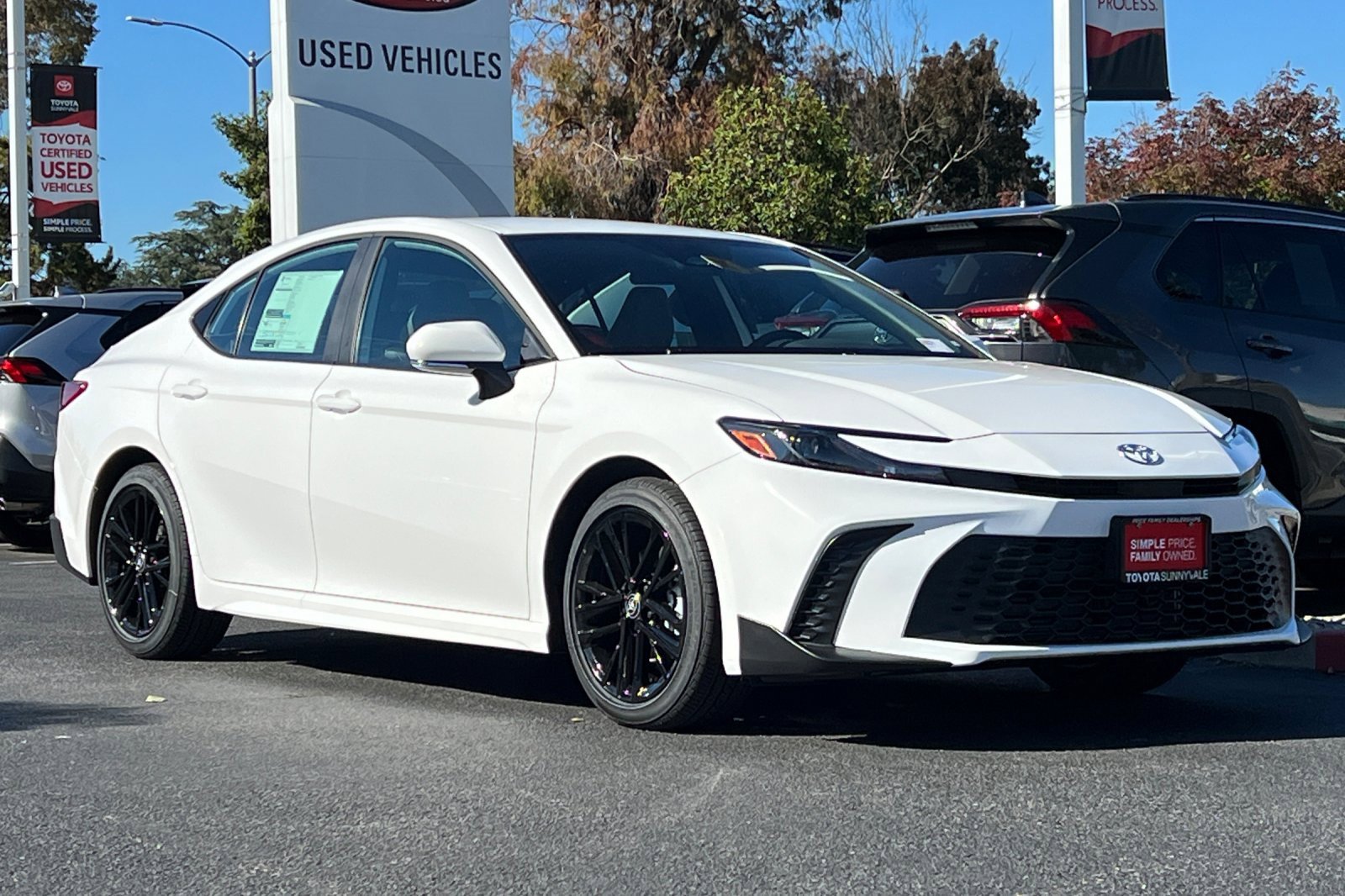 New 2026 Toyota Camry SE image 10