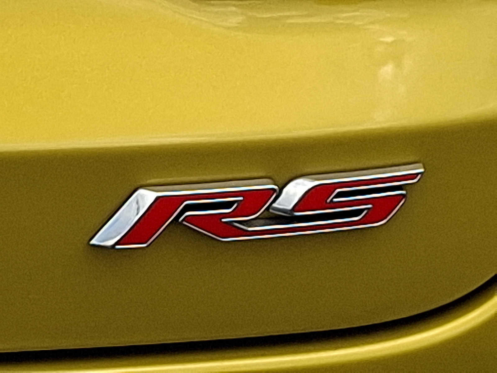 Used 2024 Chevrolet Trax RS w/ Sunroof Package FWD image 29