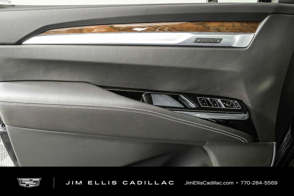 New 2026 Cadillac Escalade Platinum Sport AWD/4WD image 4