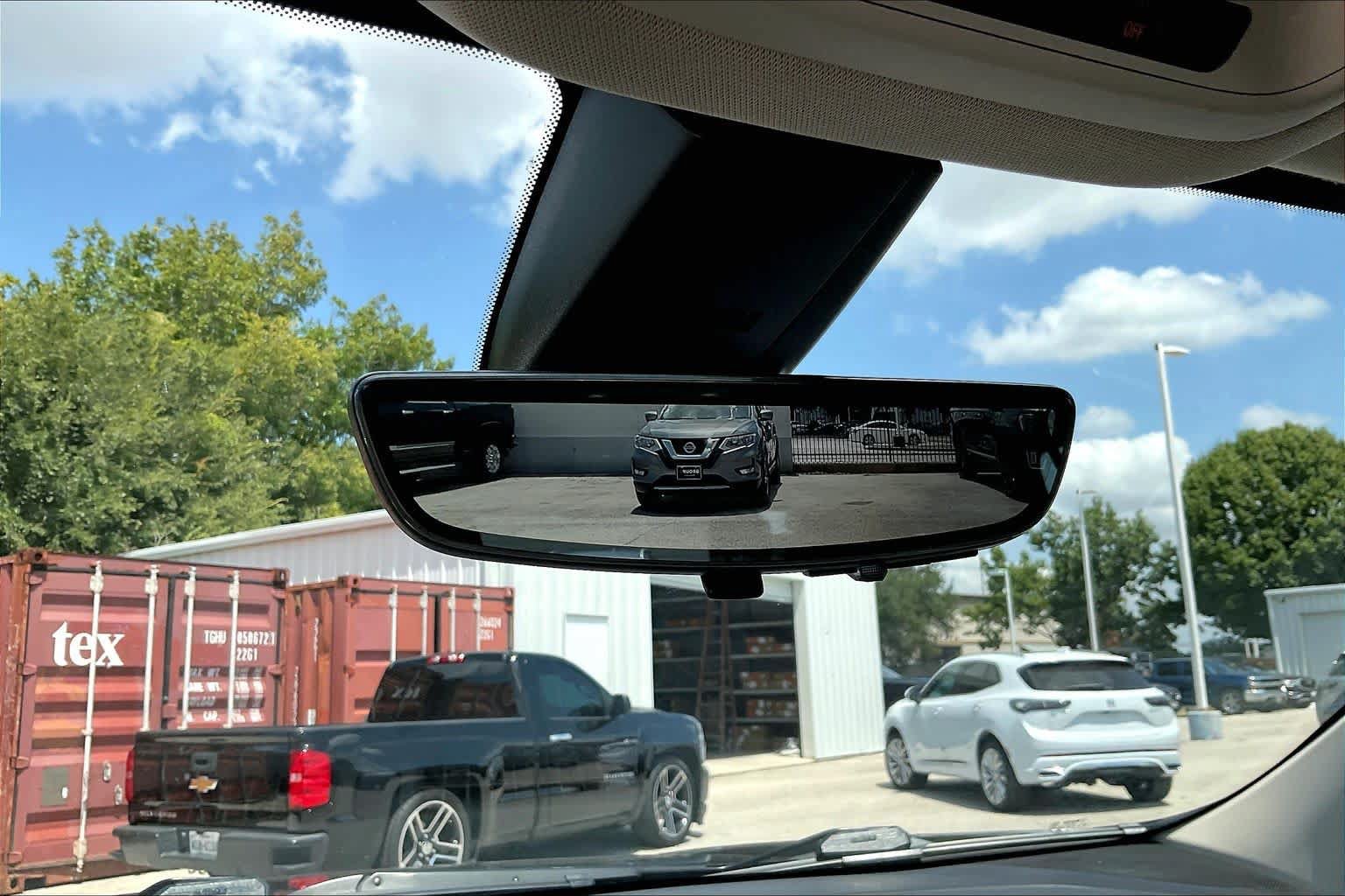 Used 2023 GMC Acadia Denali w/ Black Diamond Edition FWD image 33