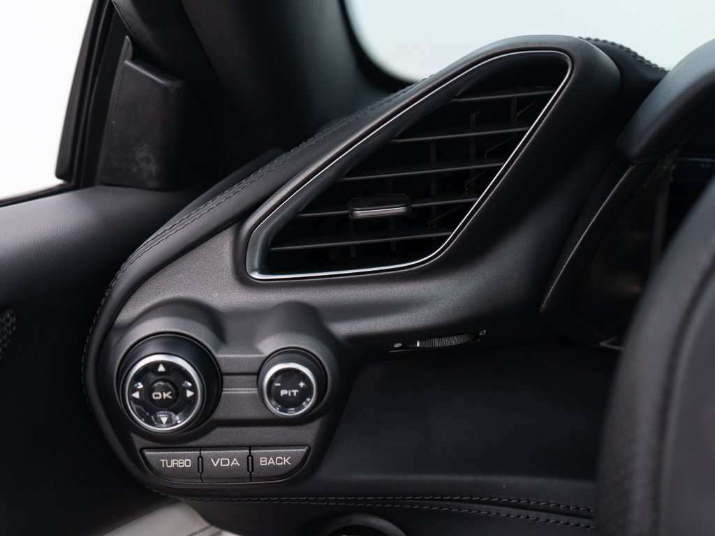 Used 2018 Ferrari 488 Spider RWD image 34