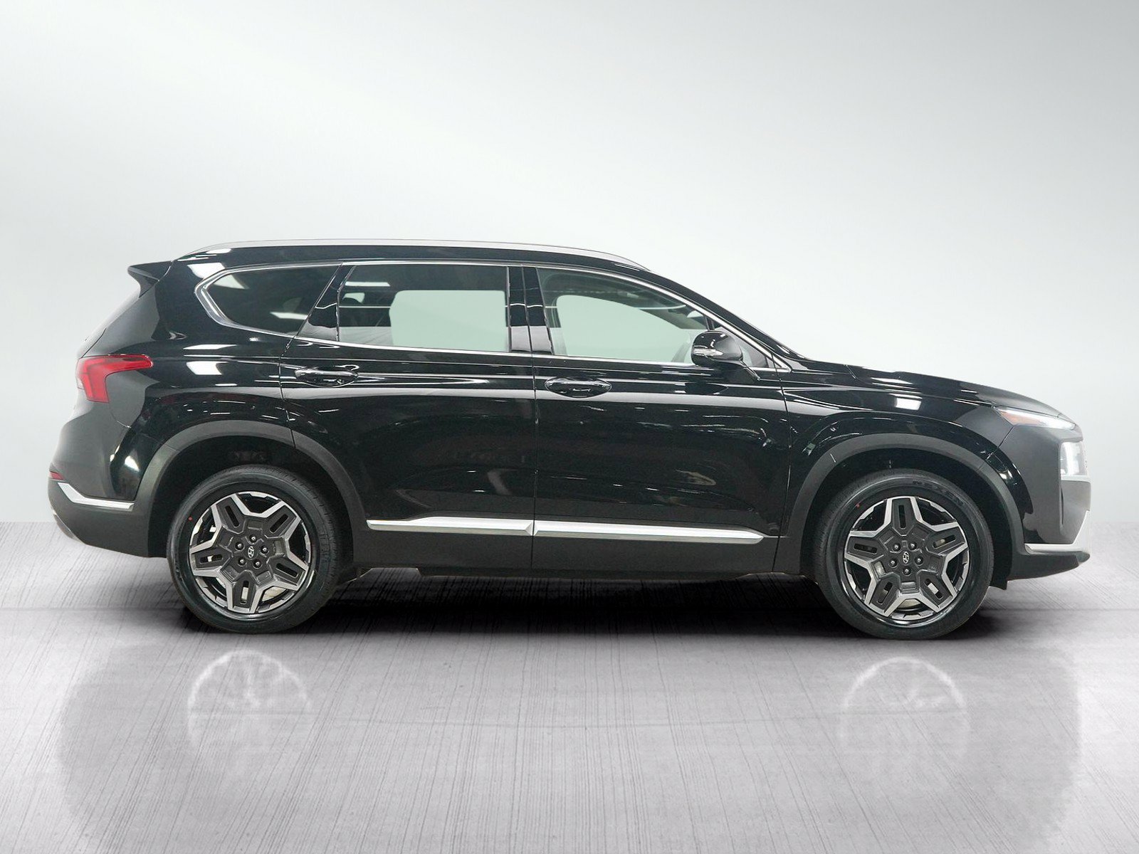Used 2023 Hyundai Santa Fe SEL Premium AWD/4WD image 6