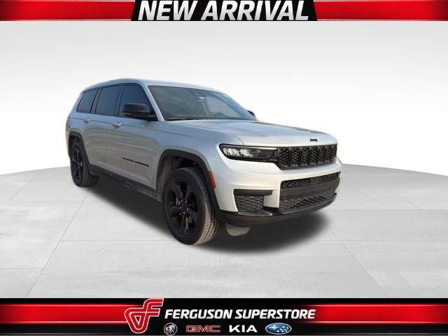 Used 2022 Jeep Grand Cherokee L Laredo AWD/4WD image 1