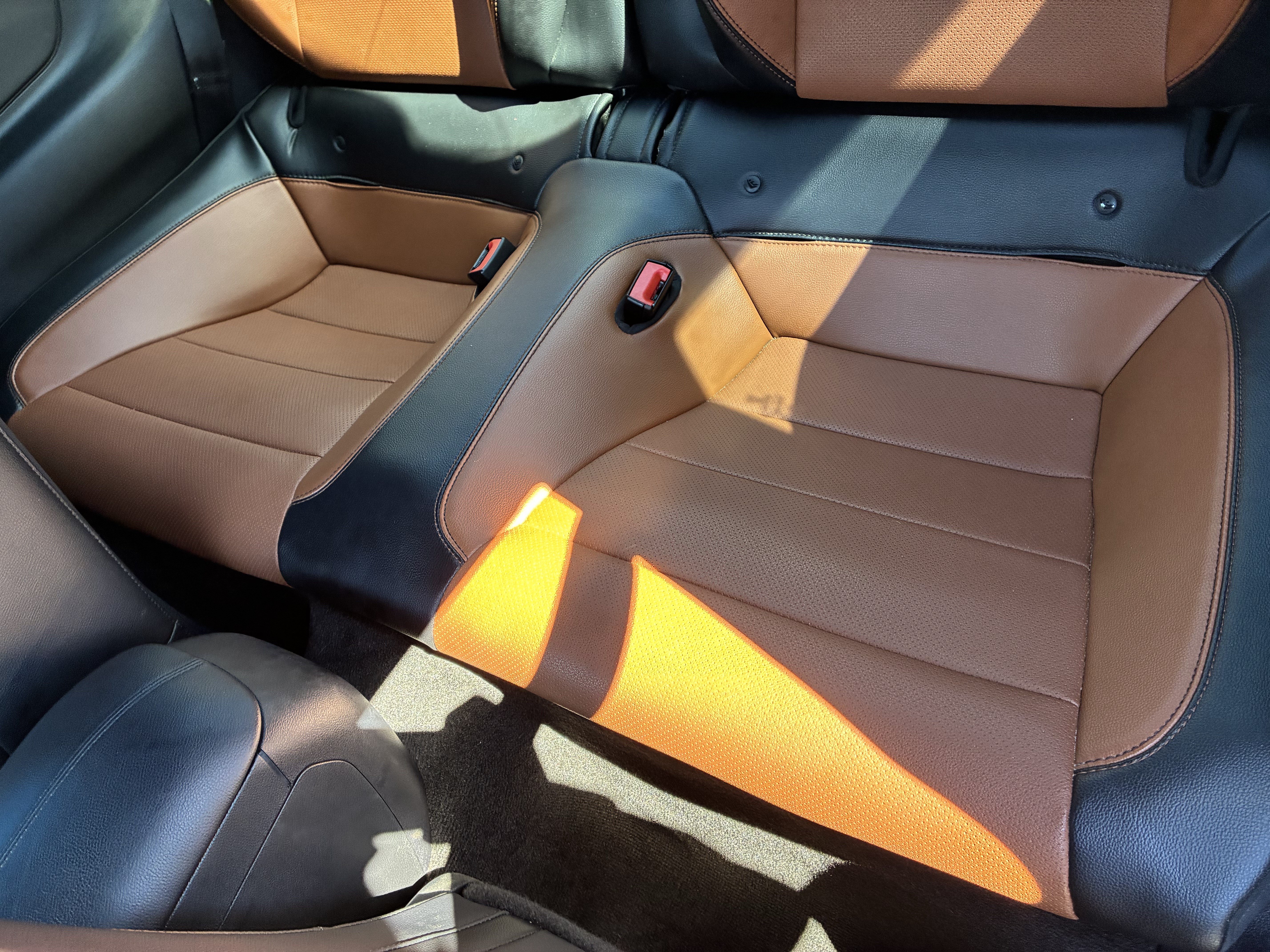 Used 2018 Ford Mustang GT Premium RWD image 14