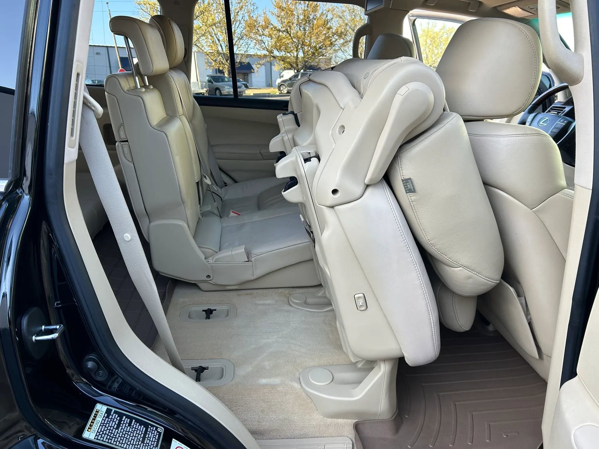 Used 2010 Lexus LX 570 LX 570 Sport Utility 4D image 71