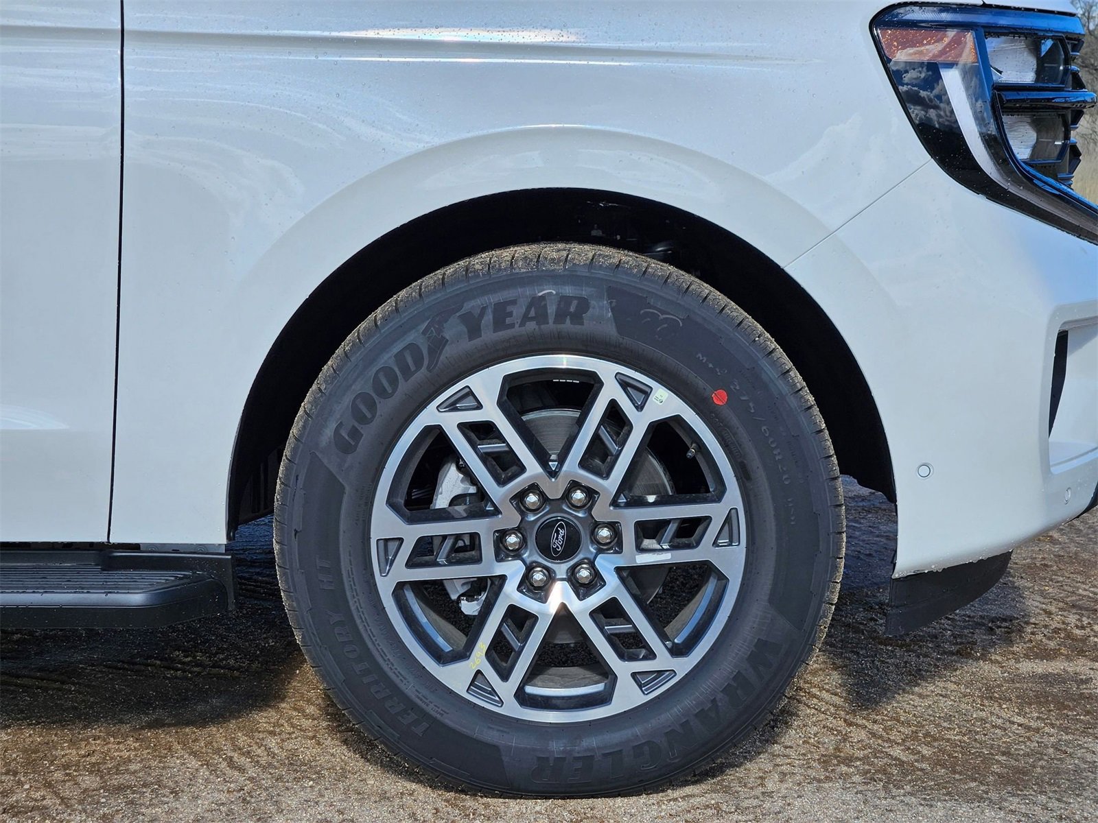 New 2025 Ford Expedition Max Active image 10