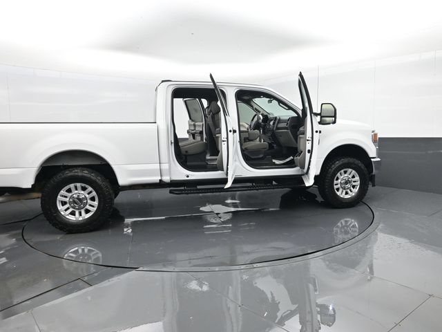 Used 2021 Ford F250 XLT w/ XLT Value Package AWD/4WD image 27