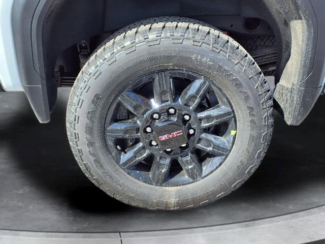New 2026 GMC Sierra 2500 AT4 AWD/4WD image 17