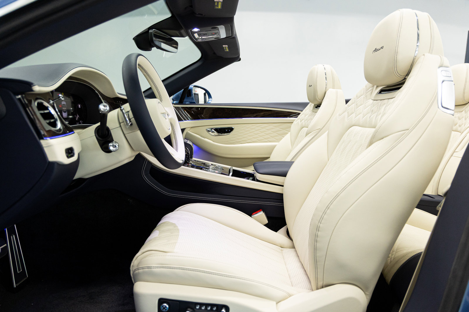 New 2026 Bentley Continental GT Azure AWD/4WD image 39