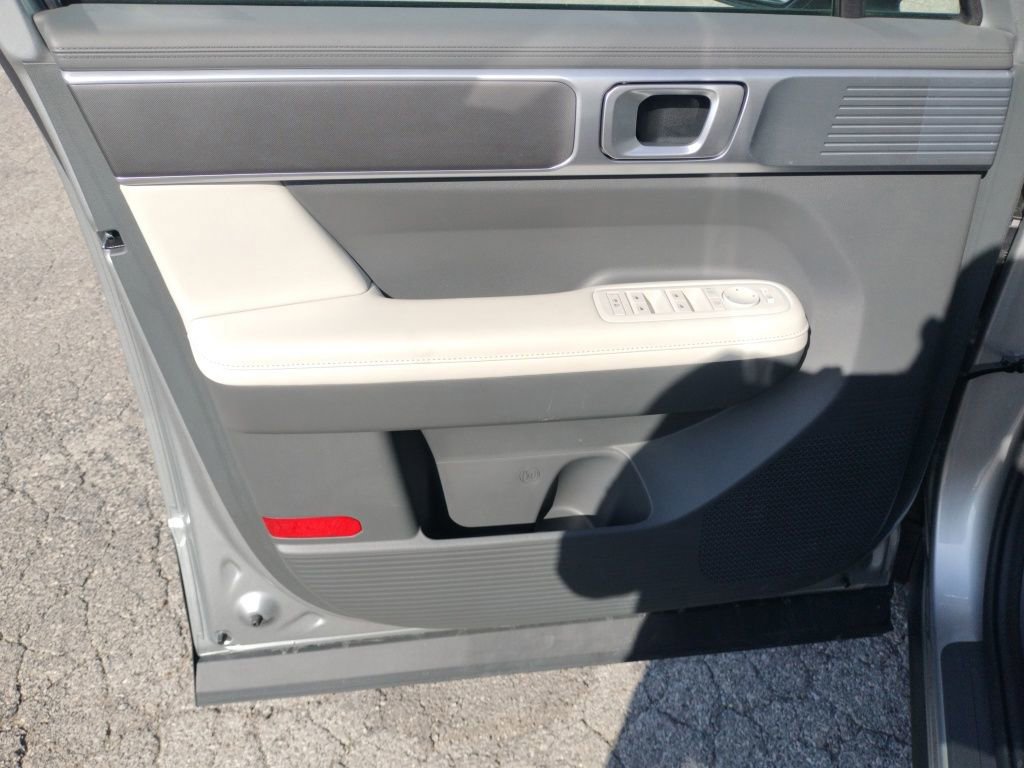 Used 2024 Hyundai Santa Fe SEL image 26