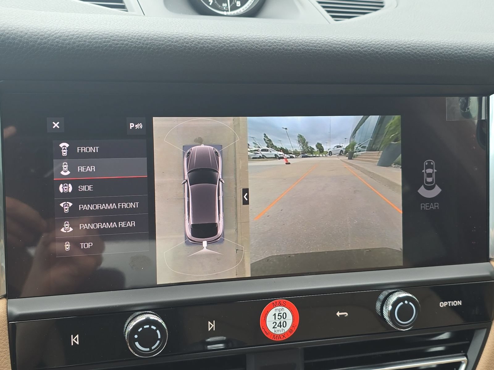 New 2026 Porsche Macan AWD/4WD image 22