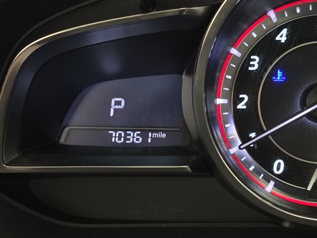Used 2016 MAZDA MAZDA3 s Grand Touring w/ Technology Package FWD image 17