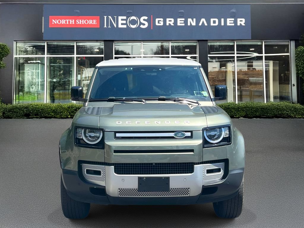 Used 2022 Land Rover Defender 110 AWD/4WD image 3
