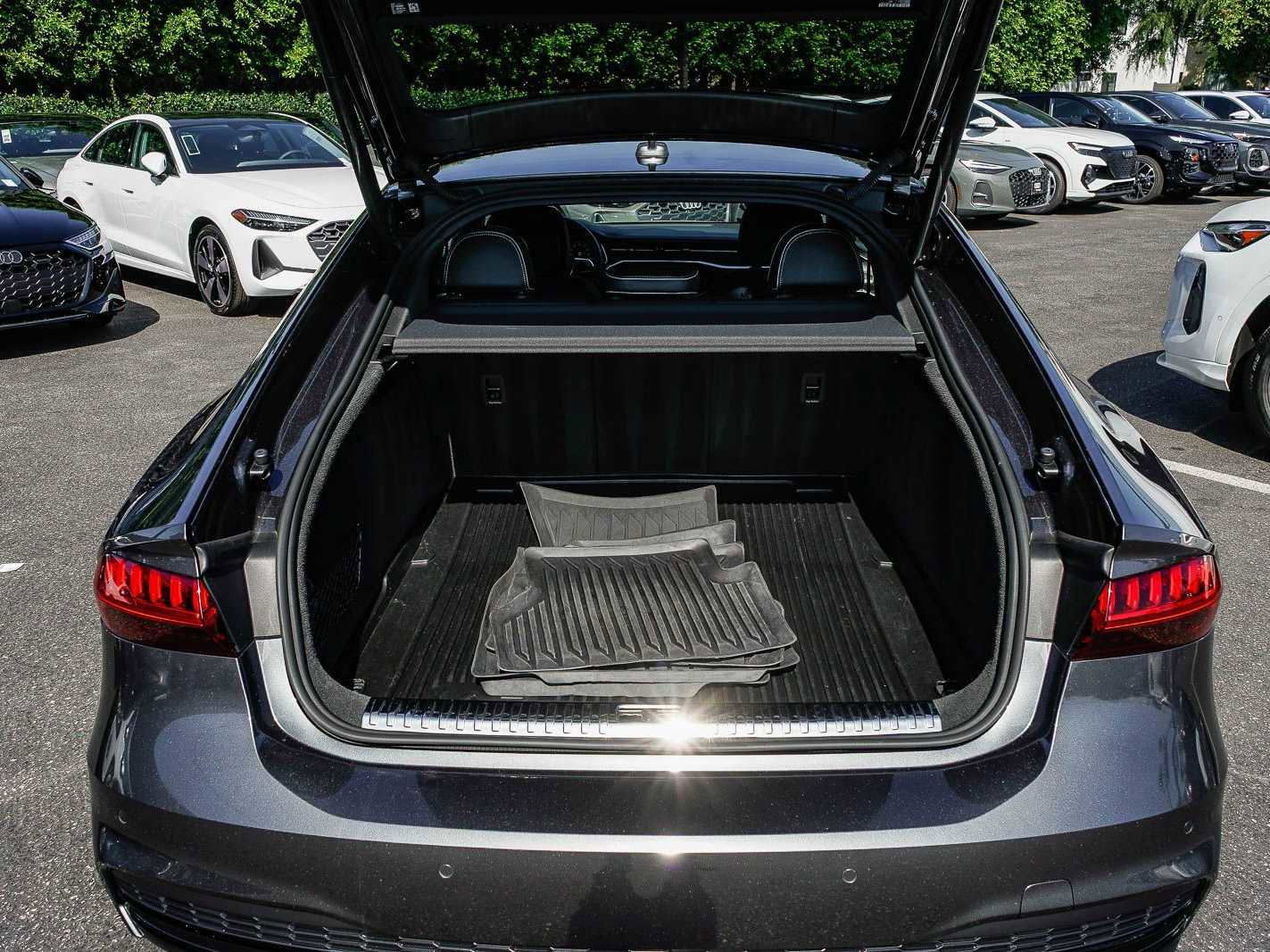 Used 2023 Audi A7 3.0T Prestige w/ Luxury Package image 26