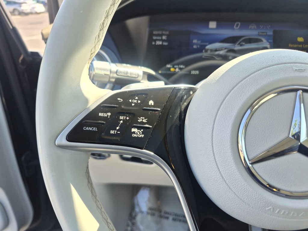 Used 2023 Mercedes-Benz EQS 580 4MATIC SUV image 13