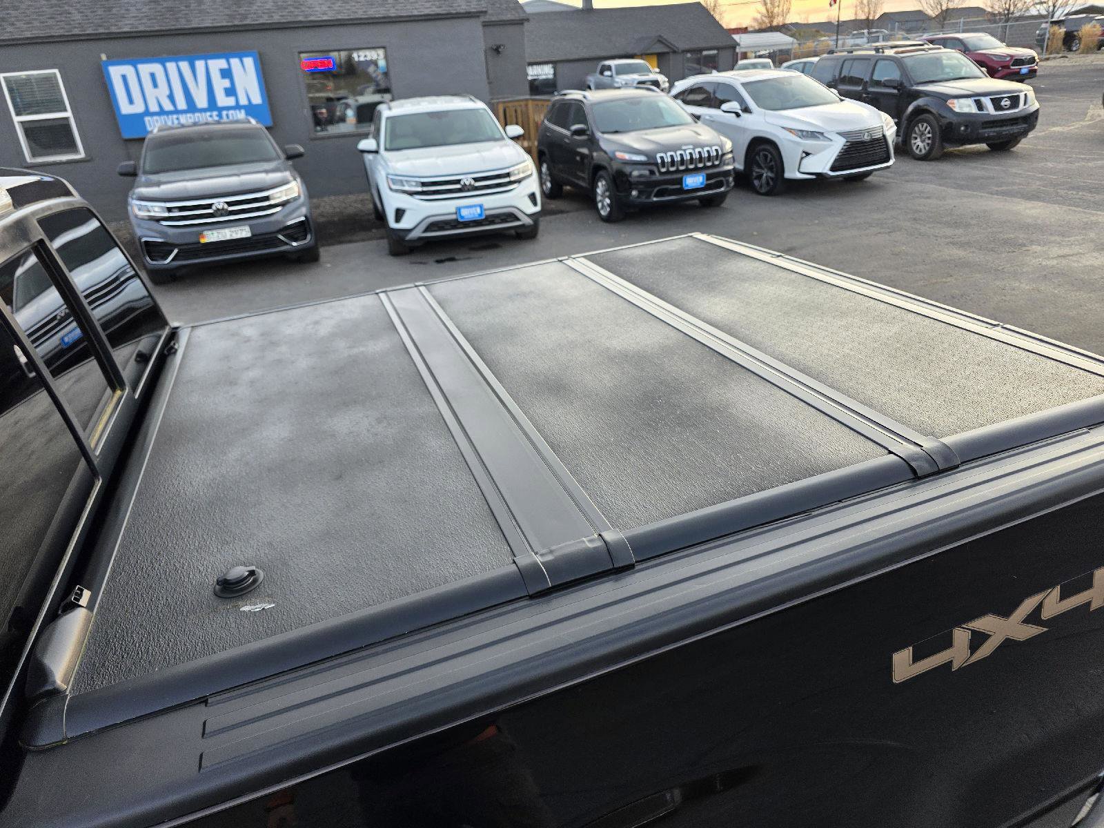 Used 2014 Ford F150 Lariat w/ Equipment Group 502A Luxury image 21