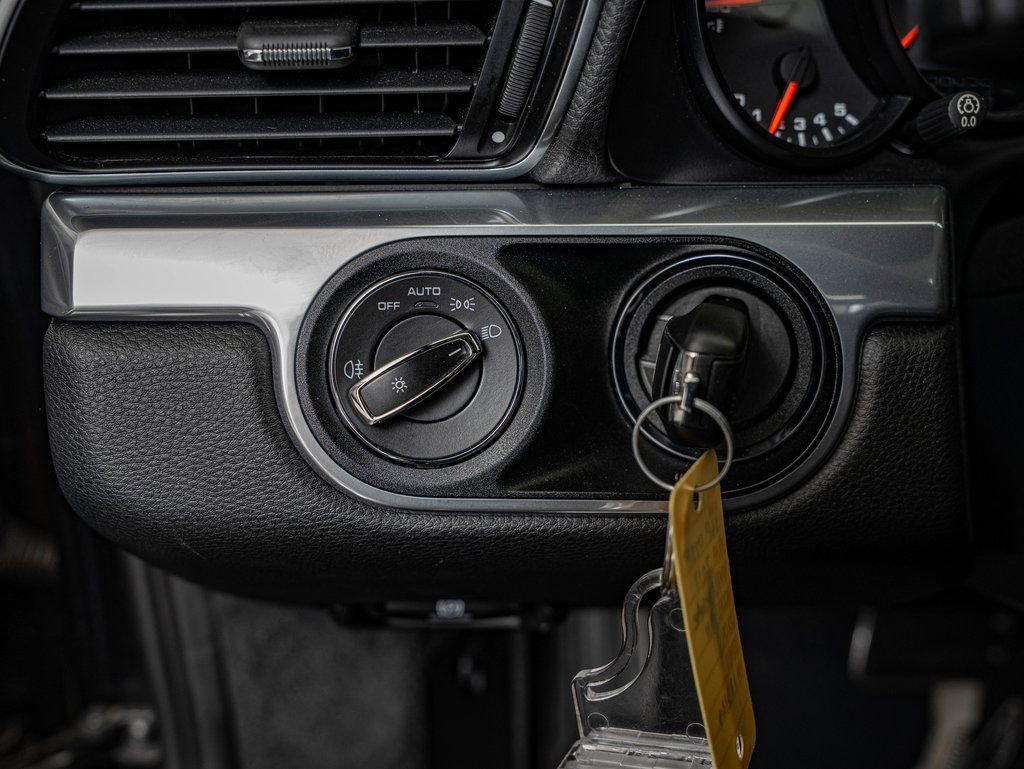 Used 2017 Porsche 911 Carrera S image 29